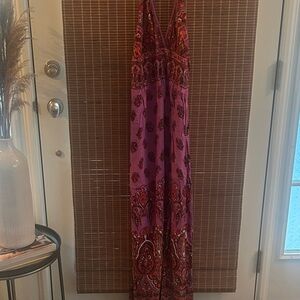 ✨Angie Halter Maxi Dress ✨